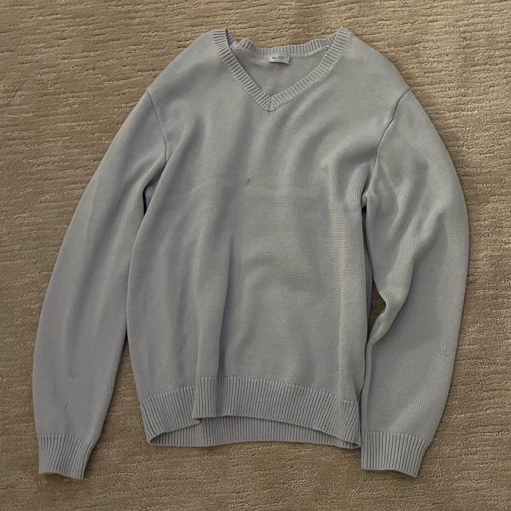 pastel blue, never worn, brandy Melville sweater! 😋